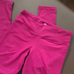 Pink magenta workout leggings size Medium